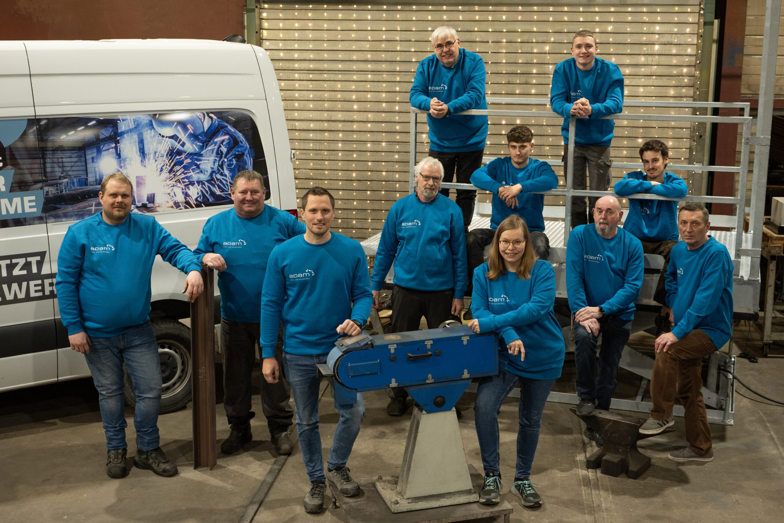 Jetzt bewerben | Unser Team der Adam Stahl- und Anlagenbau GmbH Unser Team freut sich auf deine Bewerbung bei der Adam Stahl- und Anlagenbau GmbH.